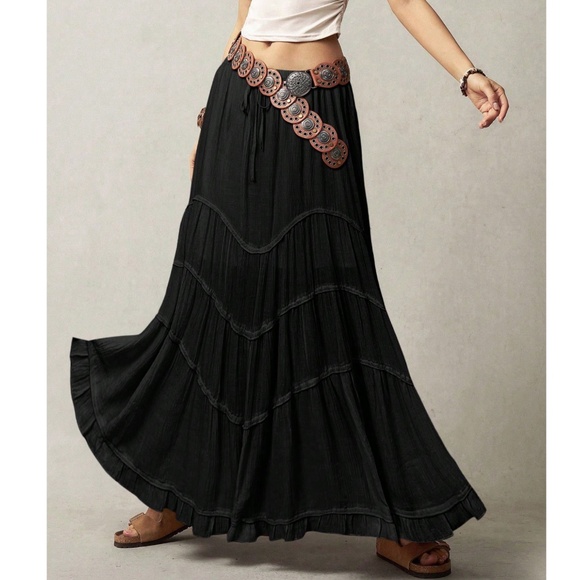 Plus Solid Stretchy Waist Ruffle Hem Maxi Skirt - Picture 8 of 9